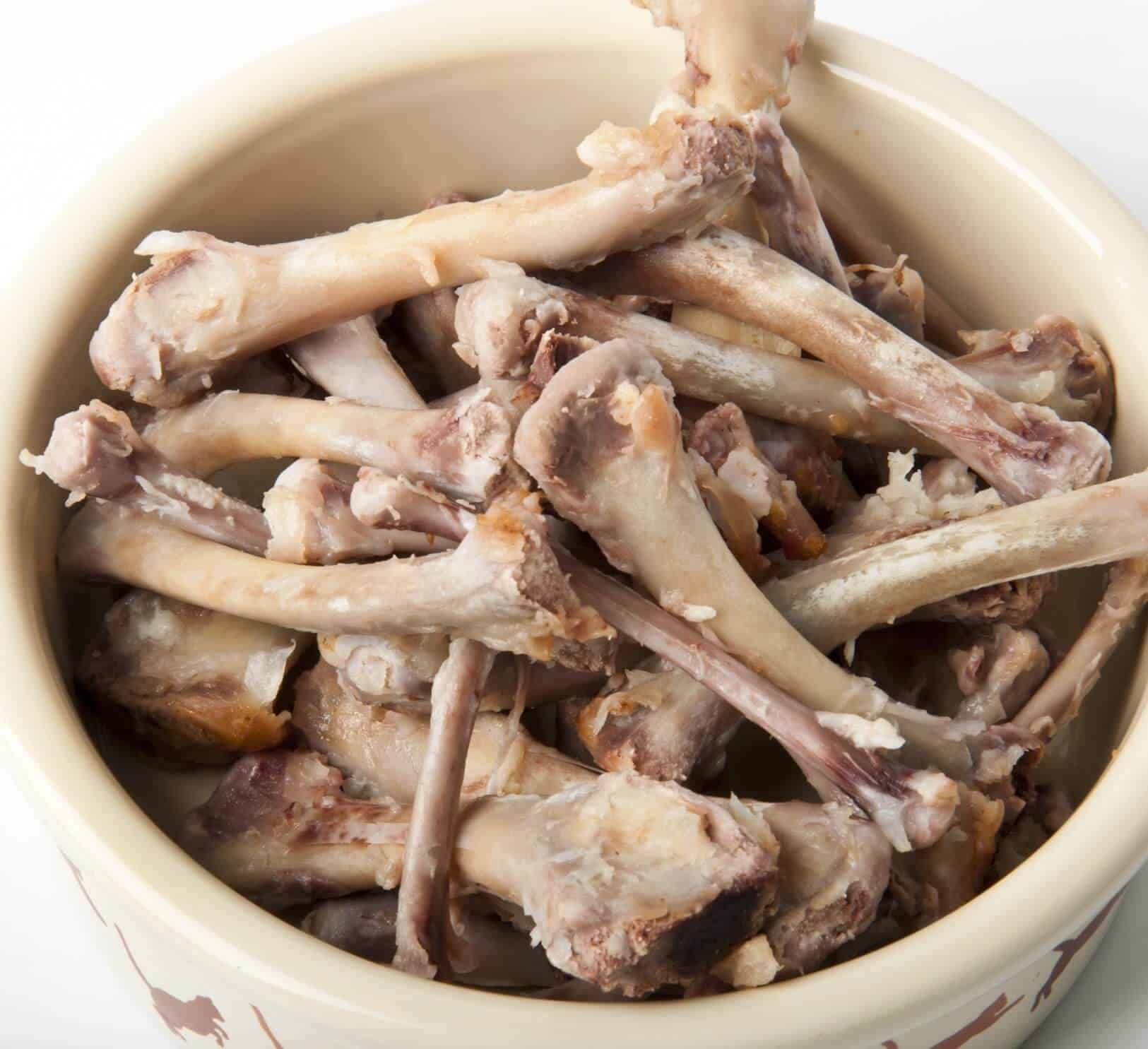 giá thịt gà đá