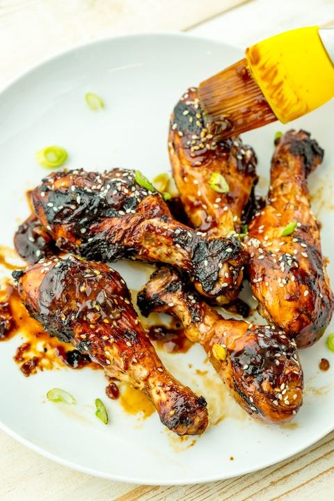 Cuộc Chiến Hùng Hồn Giữa Gà Đá và Chó Dữ