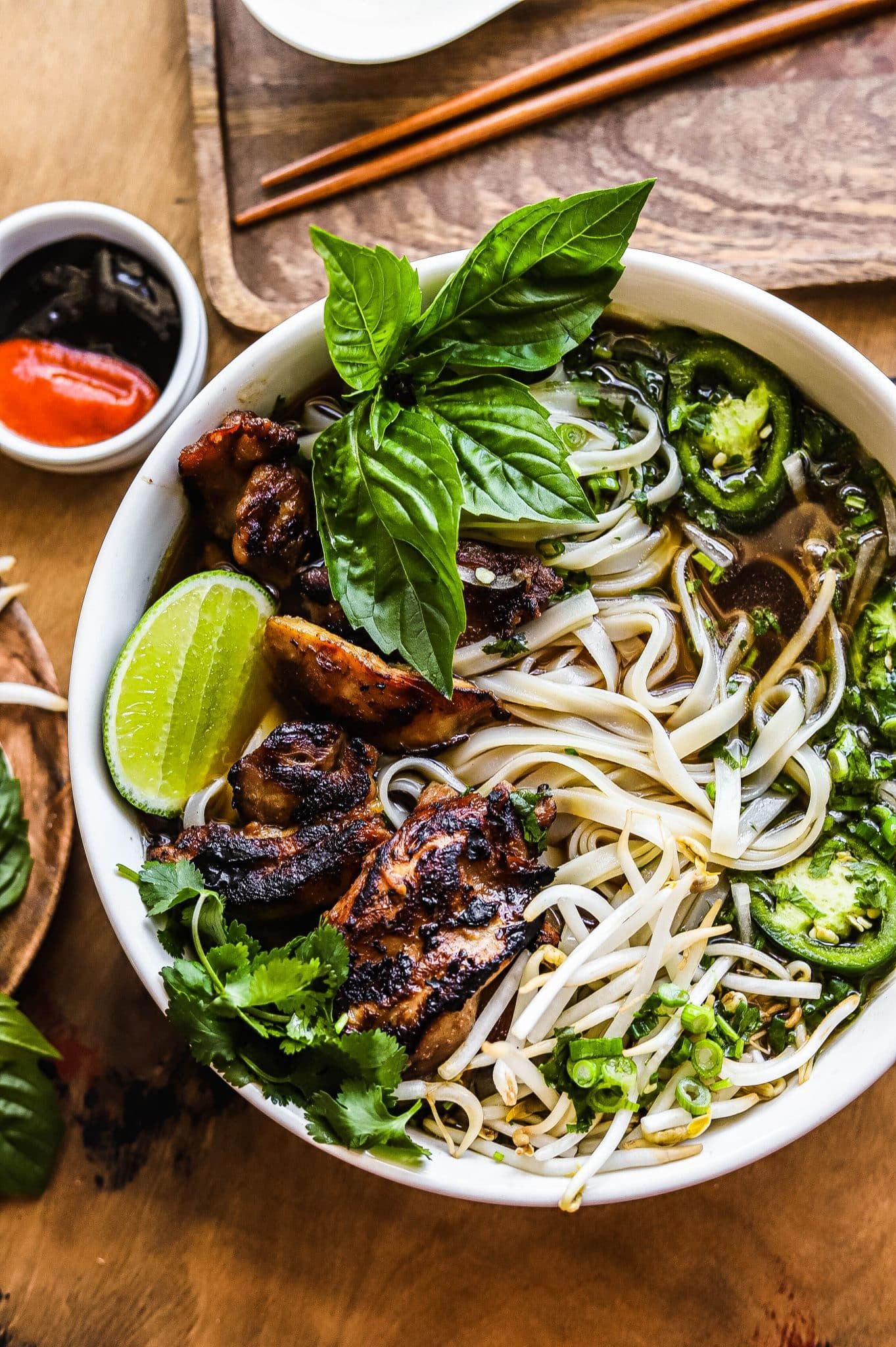 Khám Phá Thú Vị Khi Xem Chân Gà Đá Tại Đấu Trường